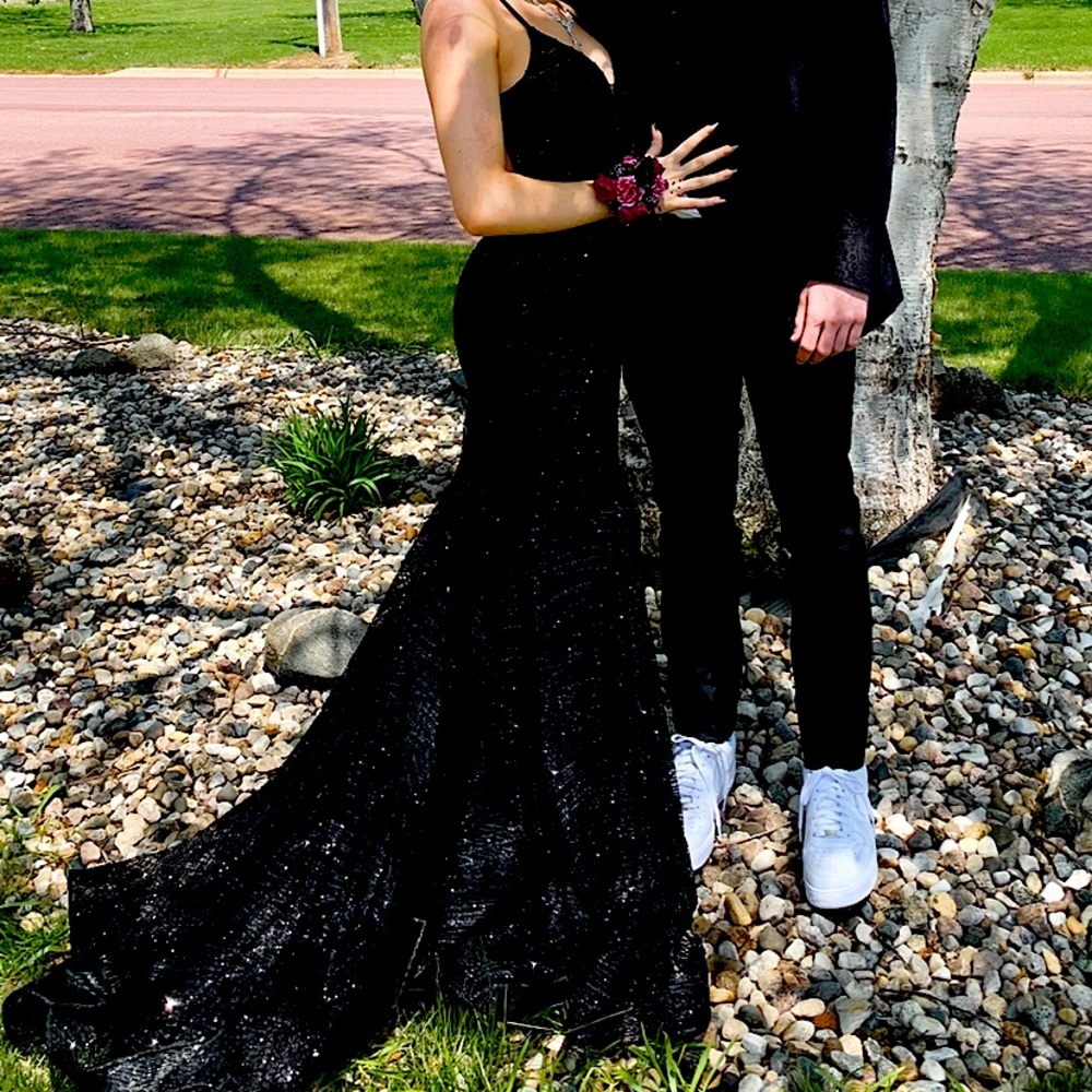 Madison James size 4 Prom Dress. Black Mermaid with train.